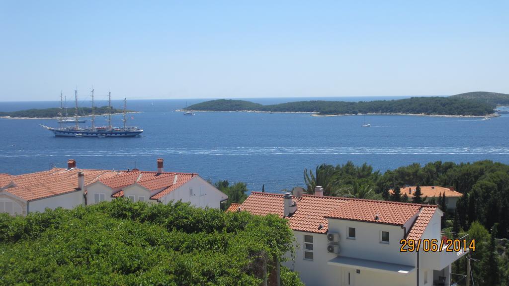J&B Holiday House Hvar Hvar Town Eksteriør bilde